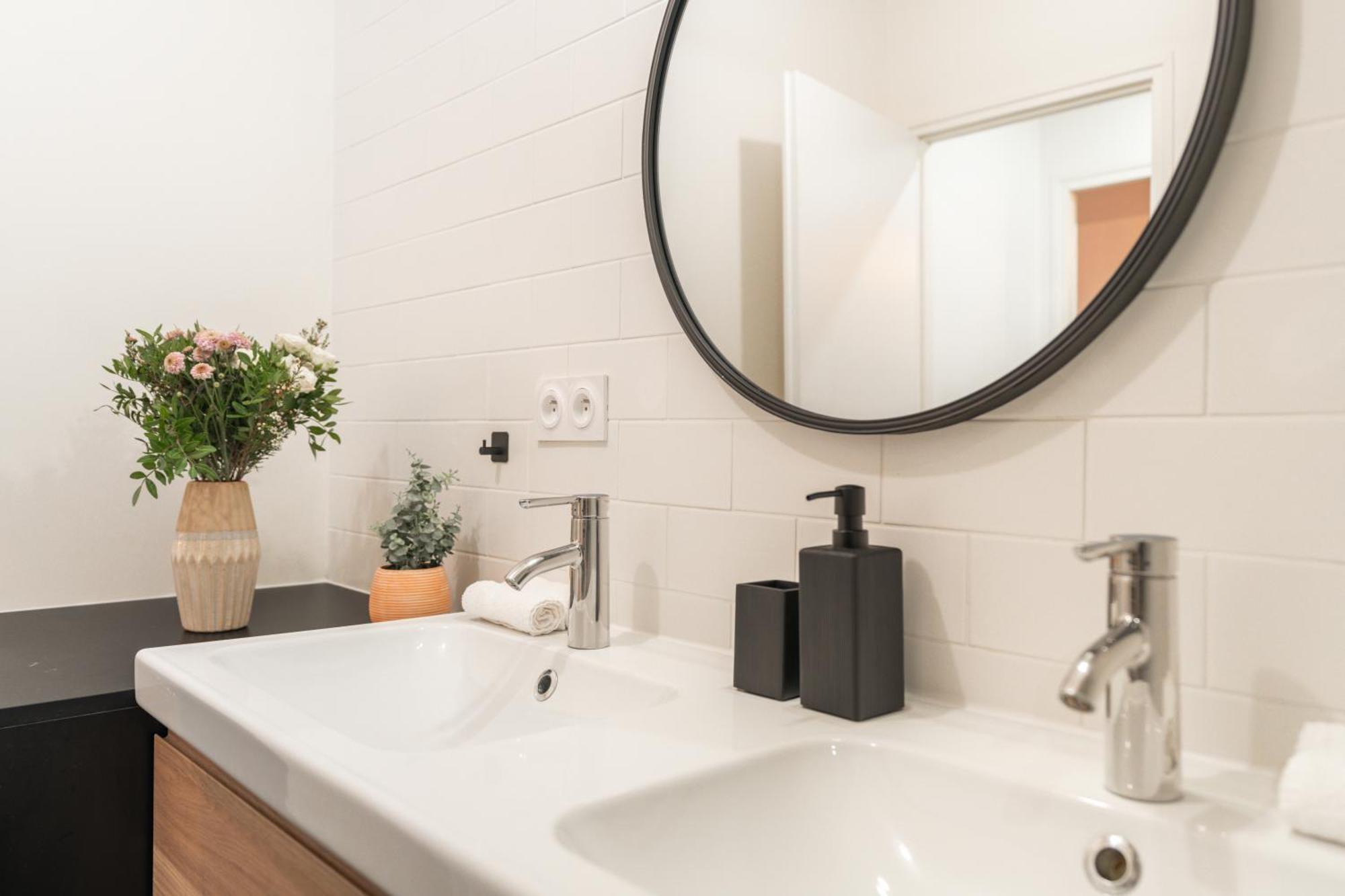 Sereners - Charming Serviced - Beaugrenelle Appartamento *